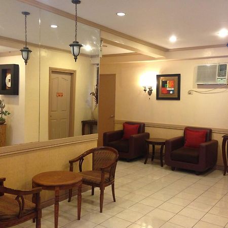 Sun Avenue Tourist Inn & Cafe Tagbilaran Dış mekan fotoğraf